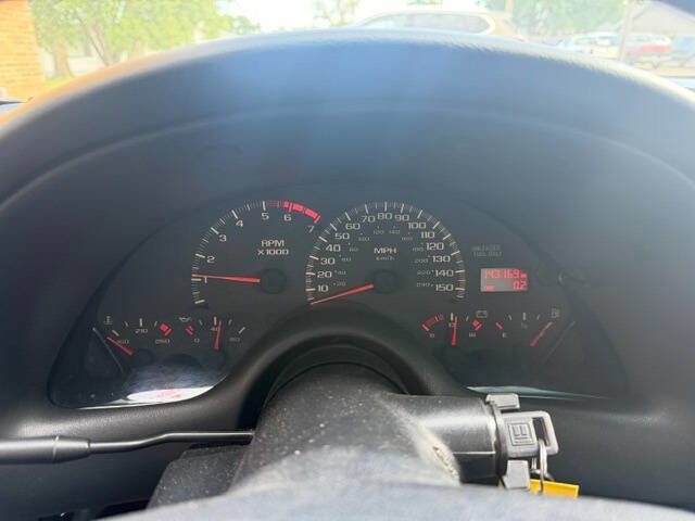 Used 1997 Chevrolet Camaro Z28 w/ Preferred Equipment Group 2 RWD image 16