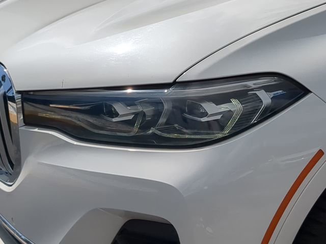 Used 2020 BMW X7 xDrive40i w/ Cold Weather Package AWD/4WD image 7
