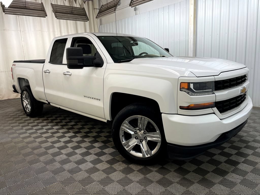 Used 2017 Chevrolet Silverado 1500 Custom w/ Custom Convenience Package AWD/4WD video 1