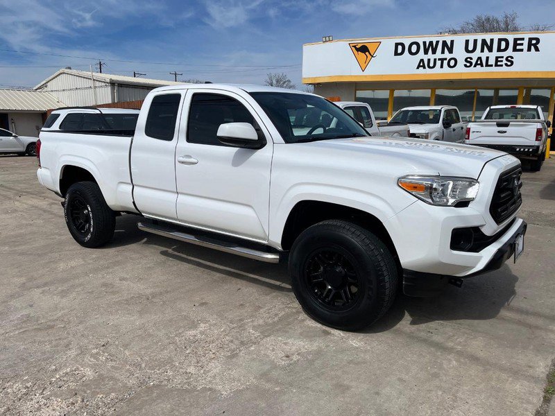 Used 2017 Toyota Tacoma SR w/ SR Convenience Package image 3