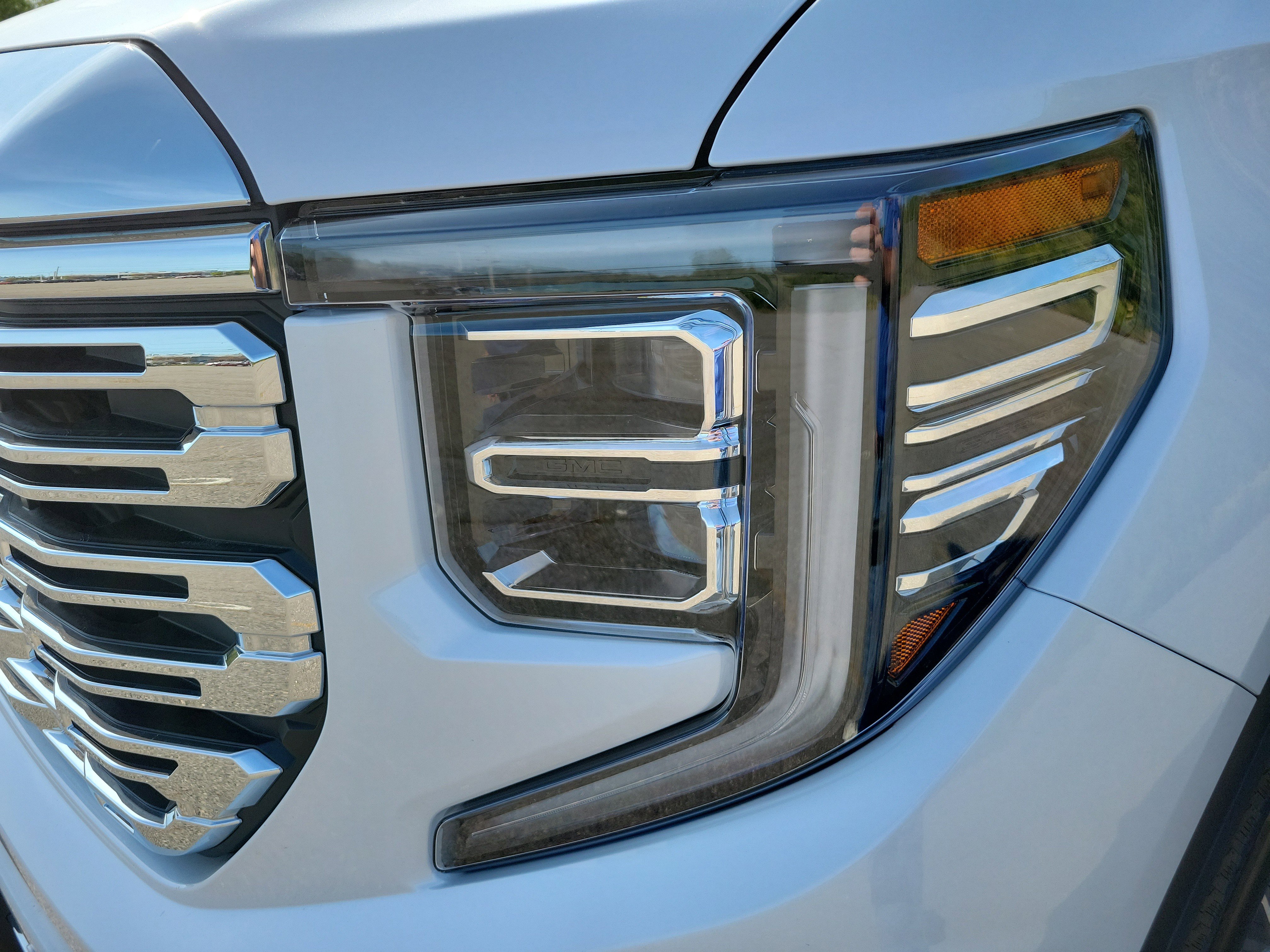 Used 2023 GMC Sierra 1500 Denali w/ Denali Reserve Package image 9