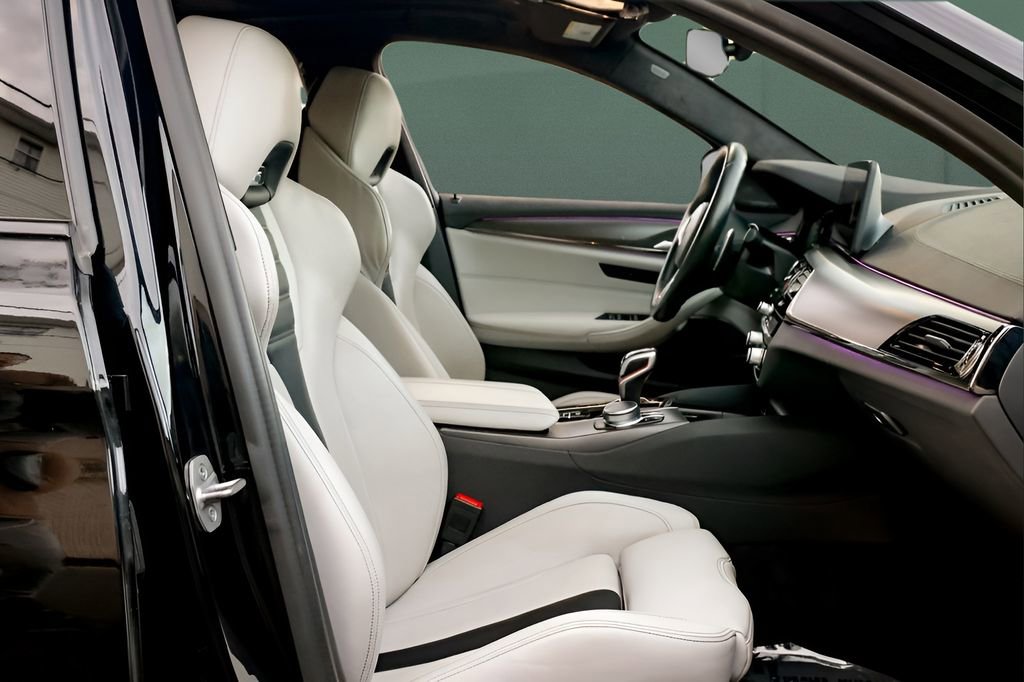 Used 2022 BMW M5 w/ Competition Package AWD/4WD image 24