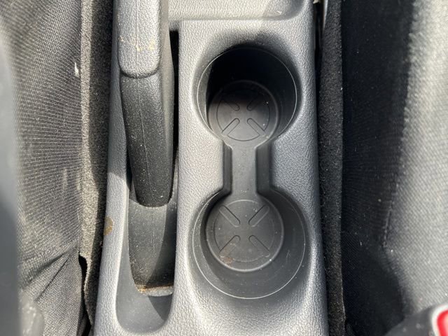 Used 2022 Nissan Kicks S FWD image 29