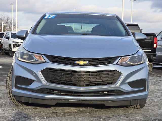 Used 2017 Chevrolet Cruze LT w/ Convenience Package image 10