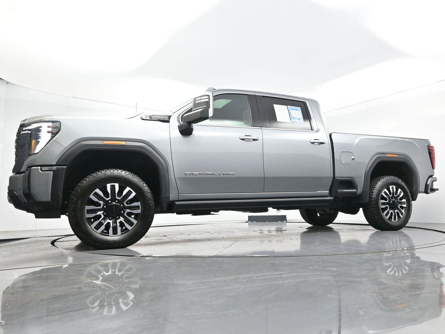 Used 2024 GMC Sierra 2500 Denali Ultimate w/ Max Trailering Package image 51