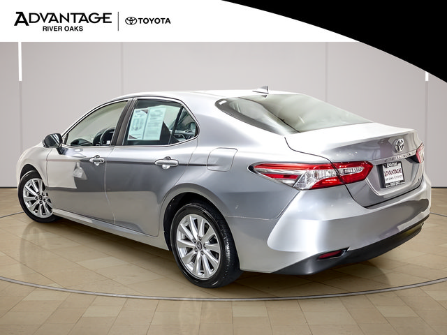 Used 2020 Toyota Camry LE w/ Convenience Package FWD image 5