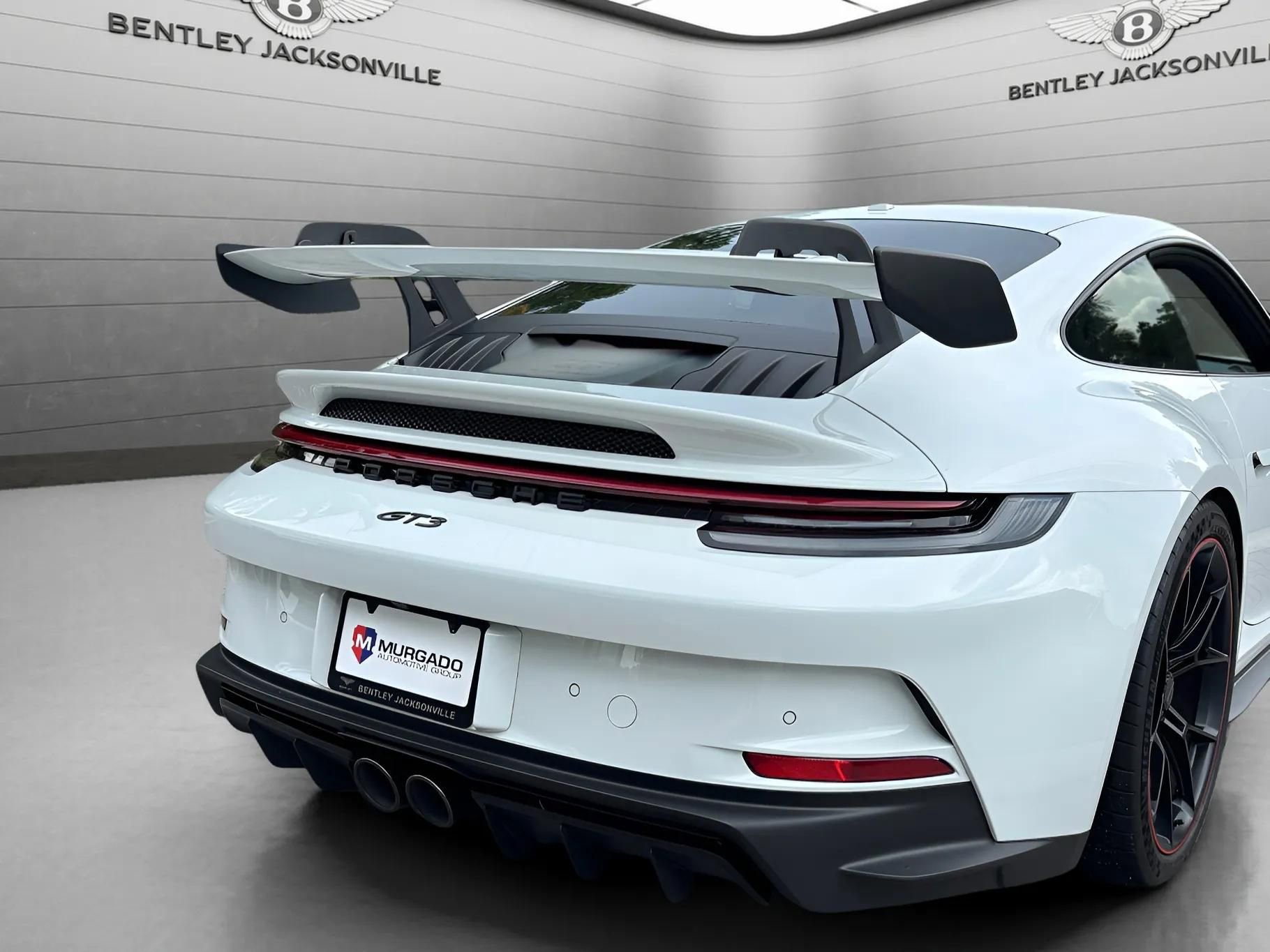 Used 2022 Porsche 911 GT3 image 21