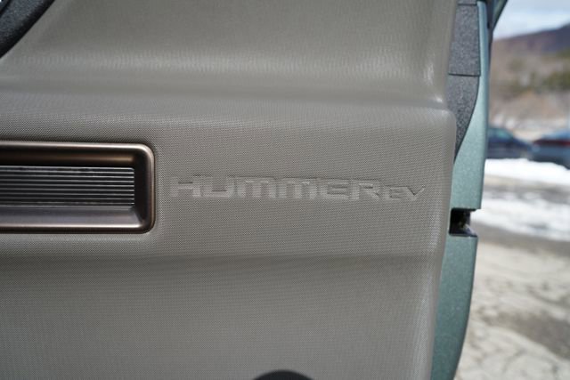 Used 2024 GMC Hummer EV 3X w/ LPO, Illumination Package image 85