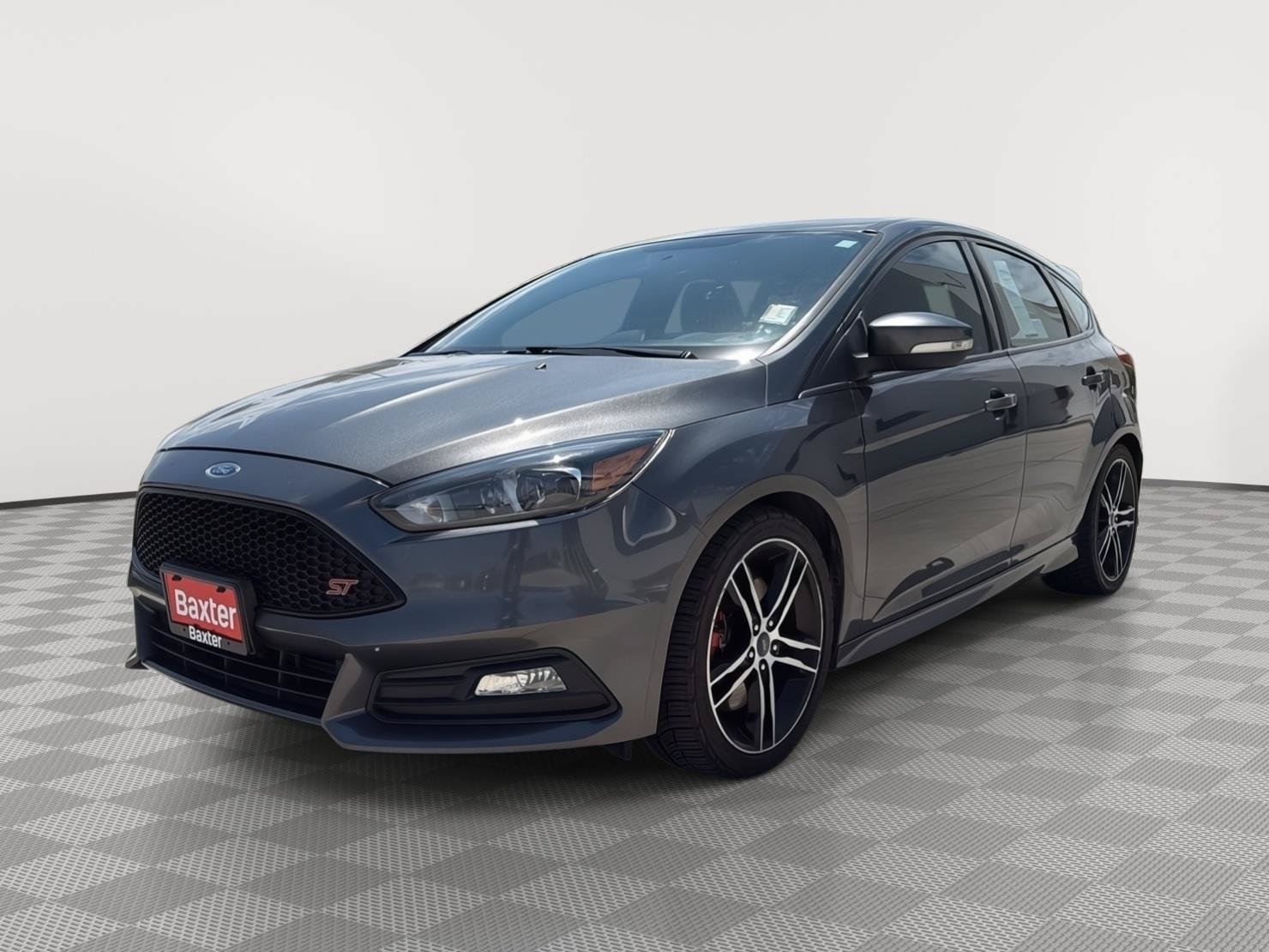 Used 2015 Ford Focus ST w/ Equipment Group 401A FWD image 3