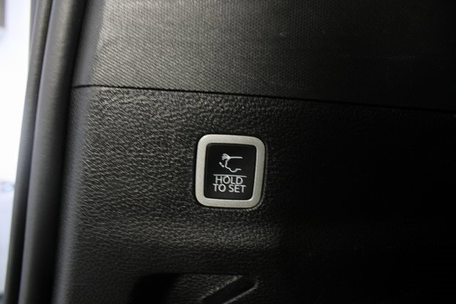 Used 2023 Jeep Wagoneer L Series II image 22