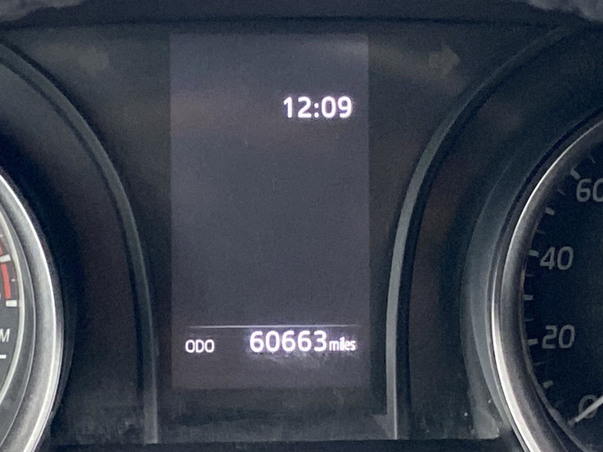 Used 2022 Toyota Camry SE image 16