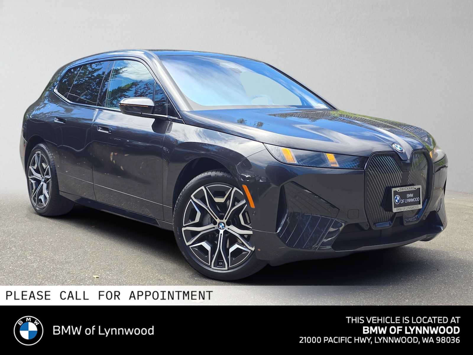 Used 2026 BMW iX xDrive45 AWD/4WD image 1