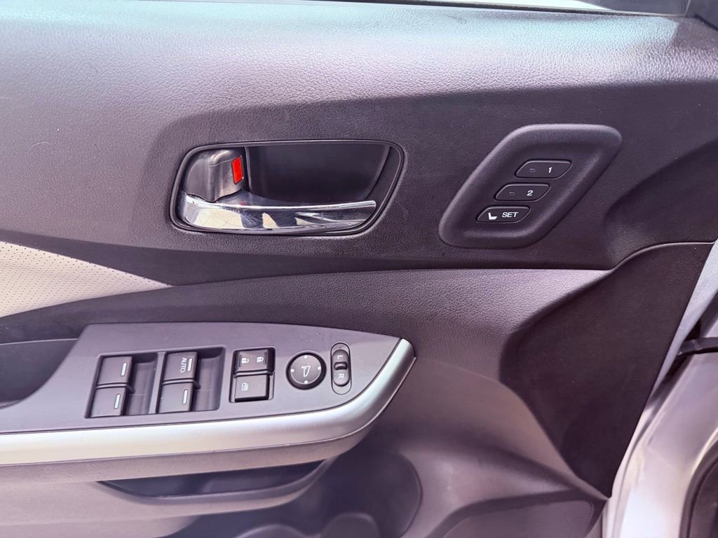 Used 2016 Honda CR-V Touring image 19