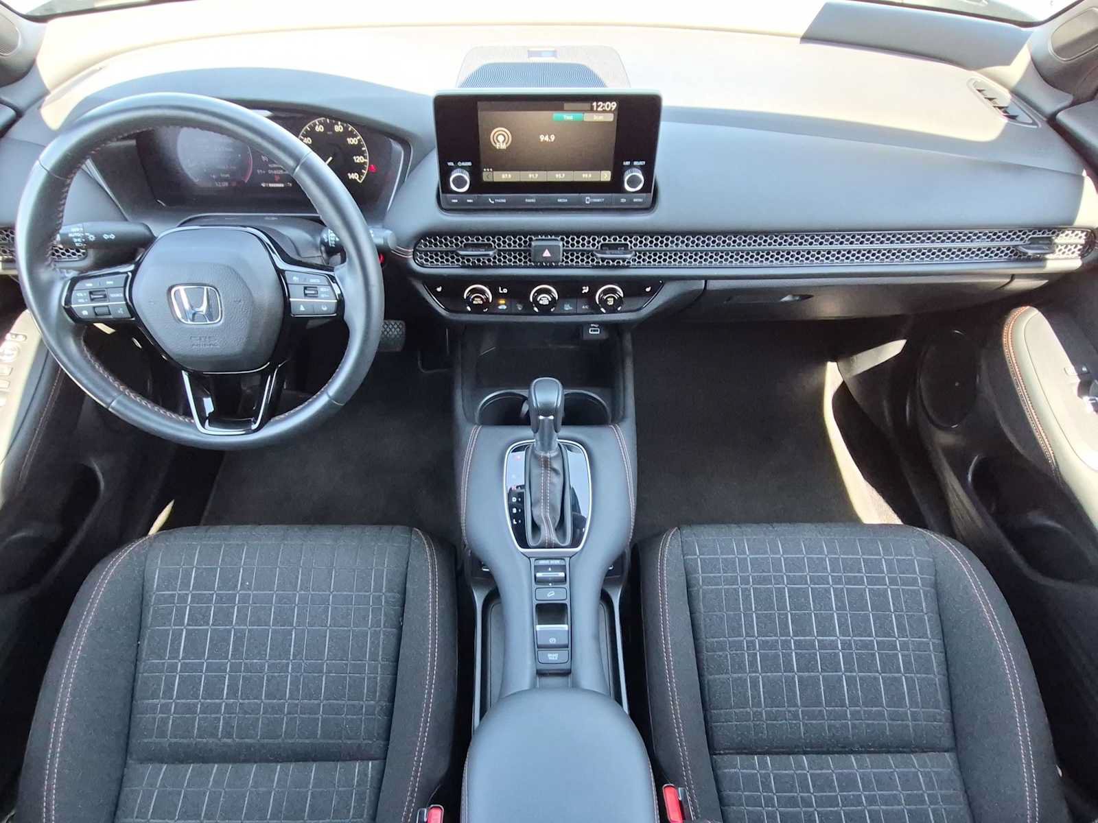Certified 2024 Honda HR-V Sport image 15