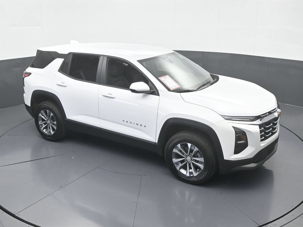 Used 2026 Chevrolet Equinox LT FWD image 50
