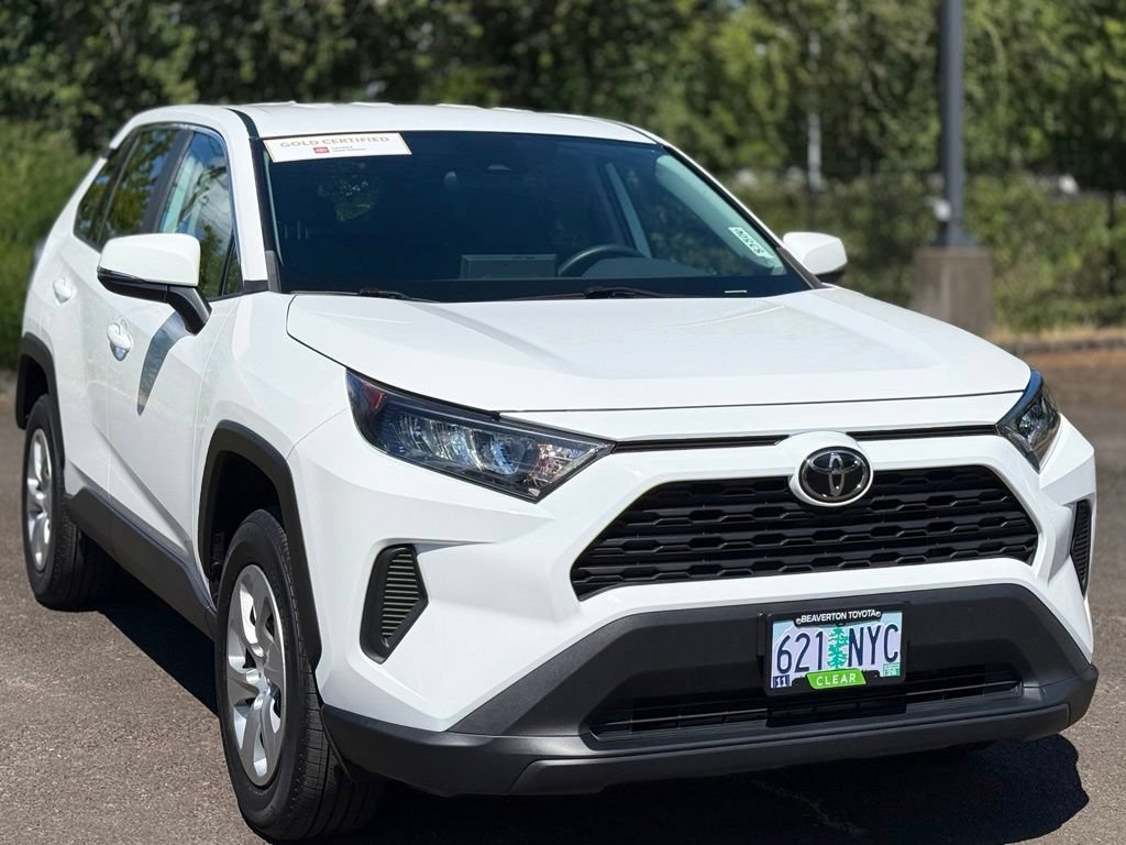 Certified 2022 Toyota RAV4 LE AWD/4WD image 7