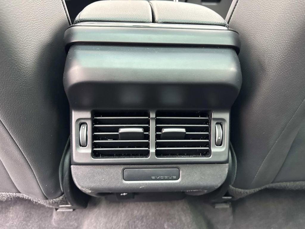 Used 2023 Land Rover Range Rover Evoque R-Dynamic S image 16