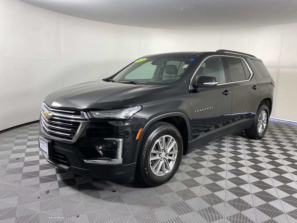 Used 2023 Chevrolet Traverse LT w/ LPO, Floor Liner Package AWD/4WD image 4