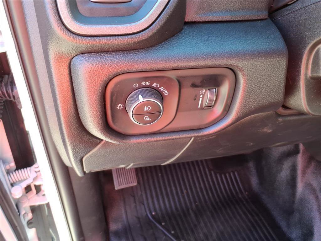 New 2026 RAM 3500 Tradesman w/ Chrome Appearance Group image 10