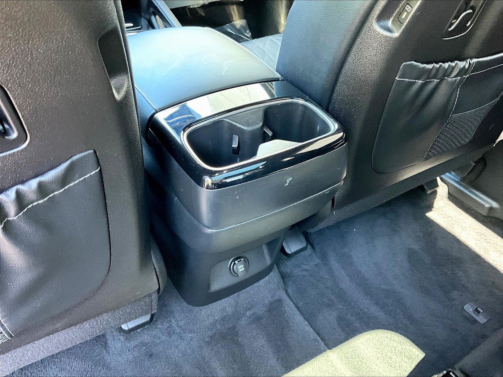 Certified 2024 Kia Telluride SX X-Pro AWD/4WD image 10