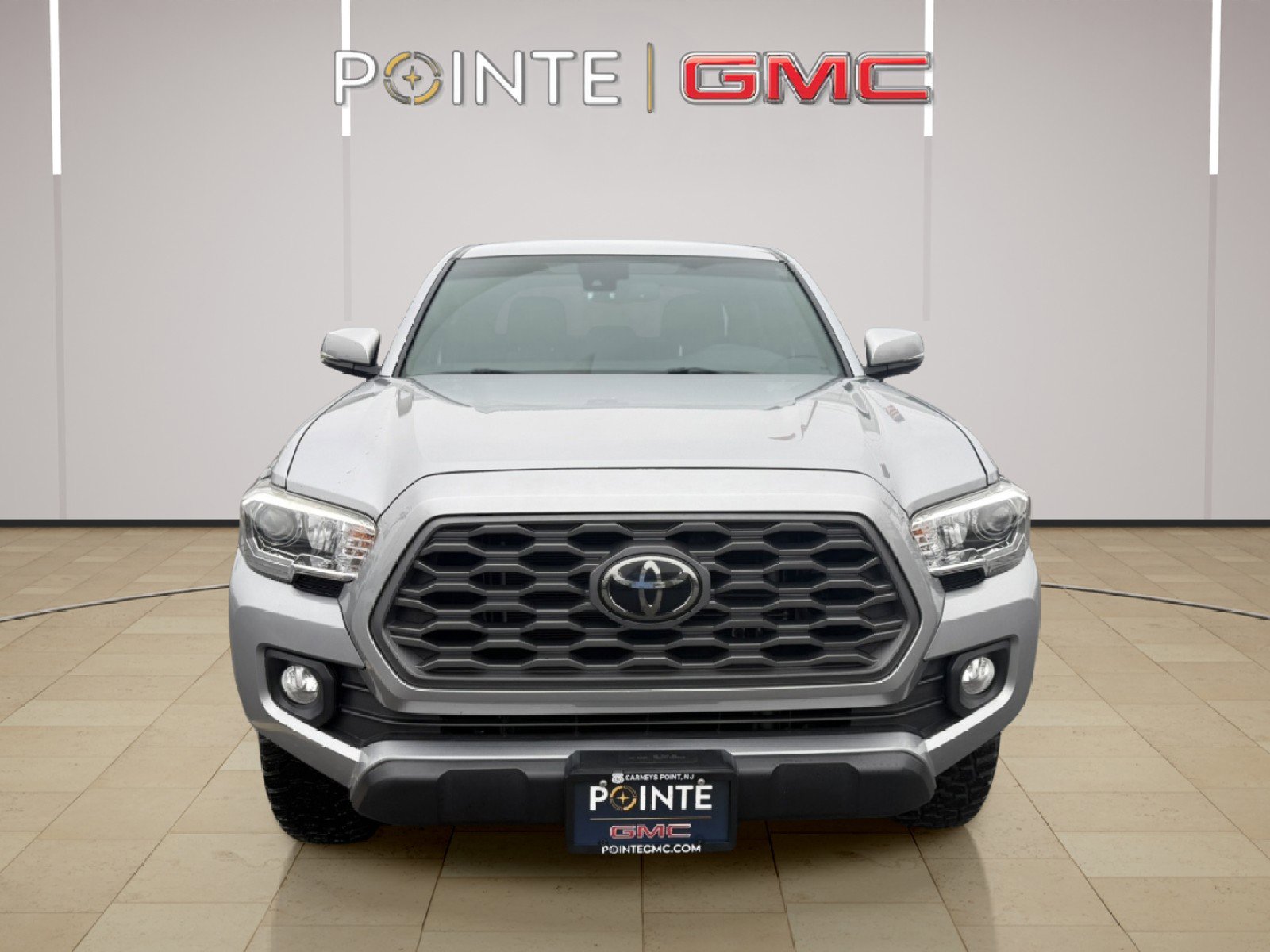 Used 2020 Toyota Tacoma TRD Off-Road image 11