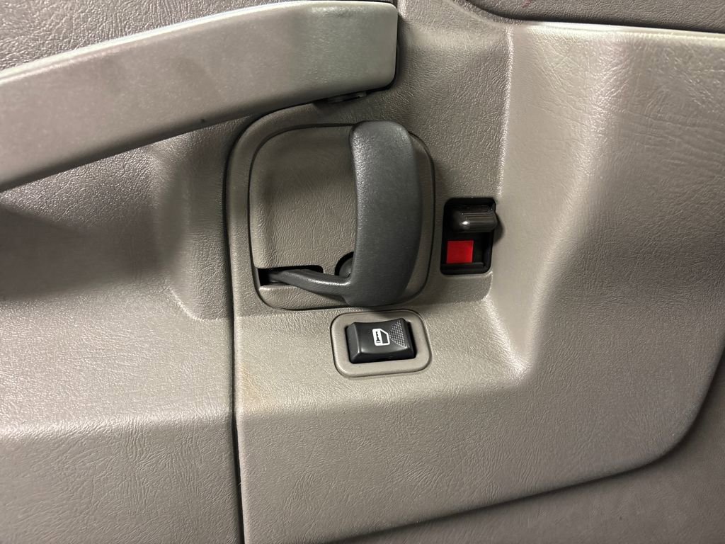 Used 2024 Chevrolet Express 2500 Work Van w/ Driver Convenience Package image 28