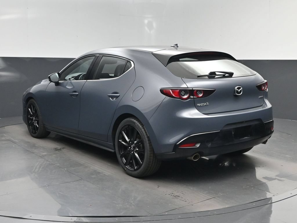Used 2019 MAZDA MAZDA3 Hatchback w/ Premium Package FWD image 4