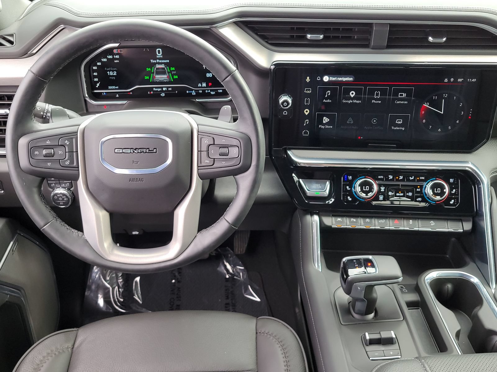 Used 2025 GMC Sierra 1500 Denali w/ Denali Reserve Package AWD/4WD image 11