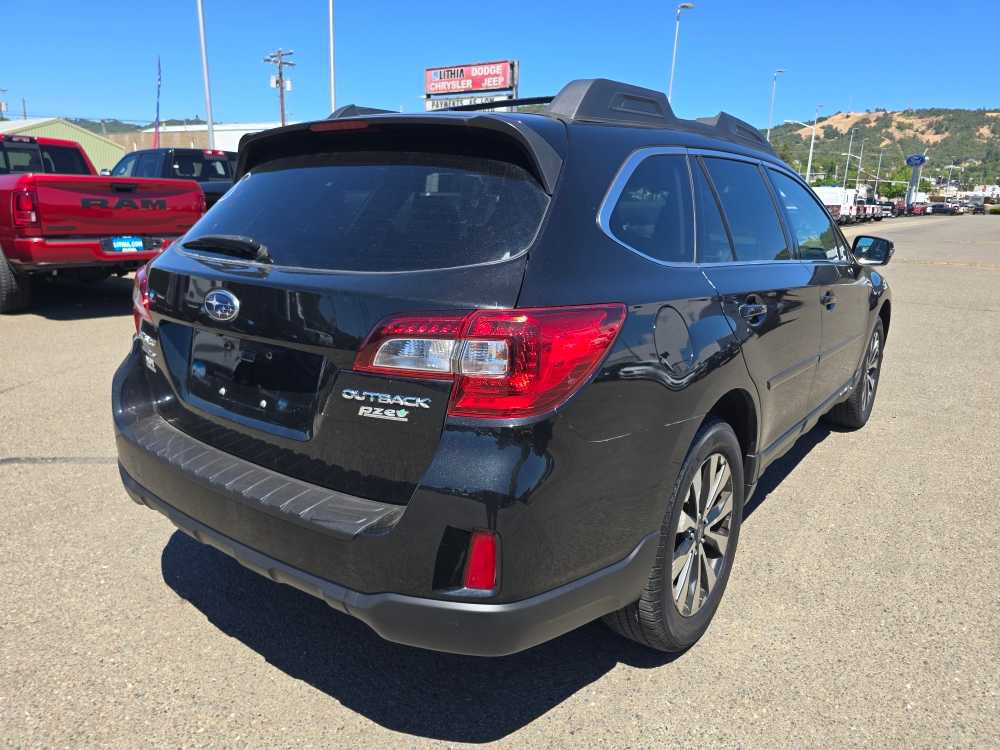 Used 2015 Subaru Outback 2.5i Limited AWD/4WD image 10