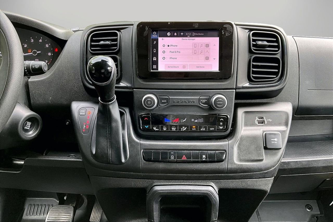 Used 2024 RAM ProMaster 2500 w/ Convenience Group FWD image 12