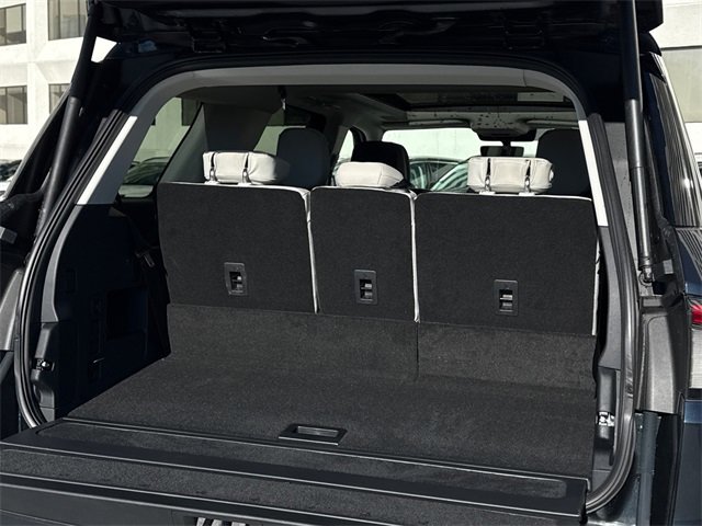 New 2026 Lincoln Navigator Reserve image 14