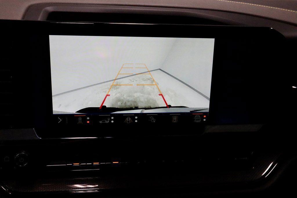 Used 2024 Chevrolet Silverado 1500 ZR2 w/ ZR2 Bison Edition image 2