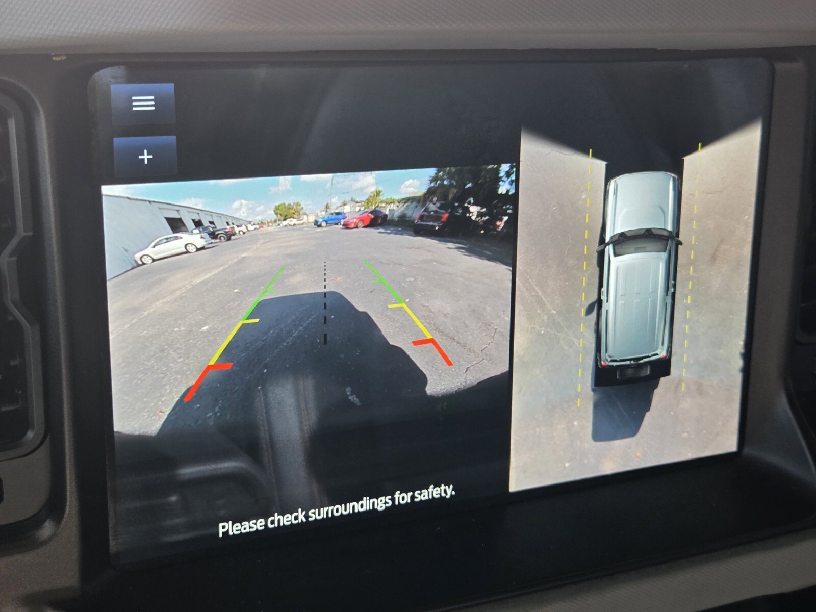 Used 2023 Ford Bronco Badlands image 17