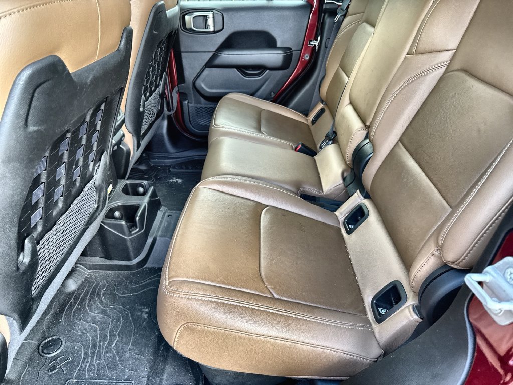 Used 2021 Jeep Gladiator Rubicon AWD/4WD image 8