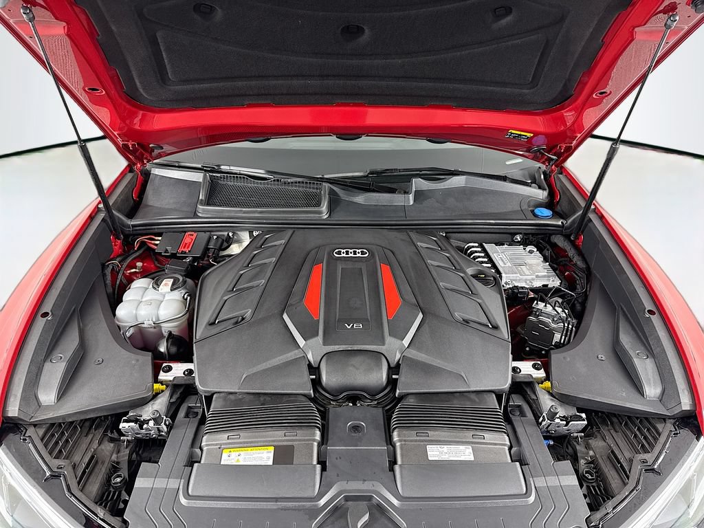 Used 2024 Audi SQ8 Premium Plus AWD/4WD image 32
