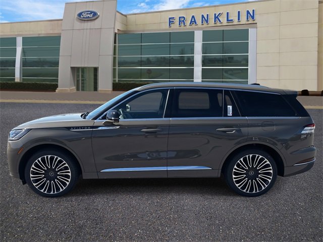 New 2025 Lincoln Aviator Black Label image 4