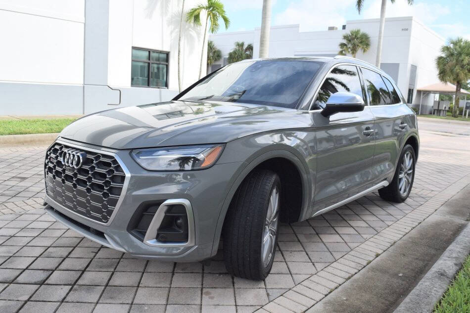 Used 2022 Audi SQ5 Premium Plus image 2