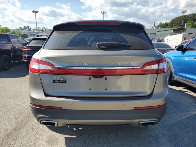 Used 2016 Lincoln MKX Reserve w/ Driver Assistance Package image 7