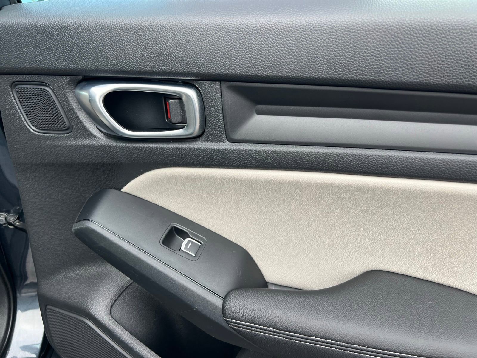 Used 2023 Honda Civic EX-L image 48