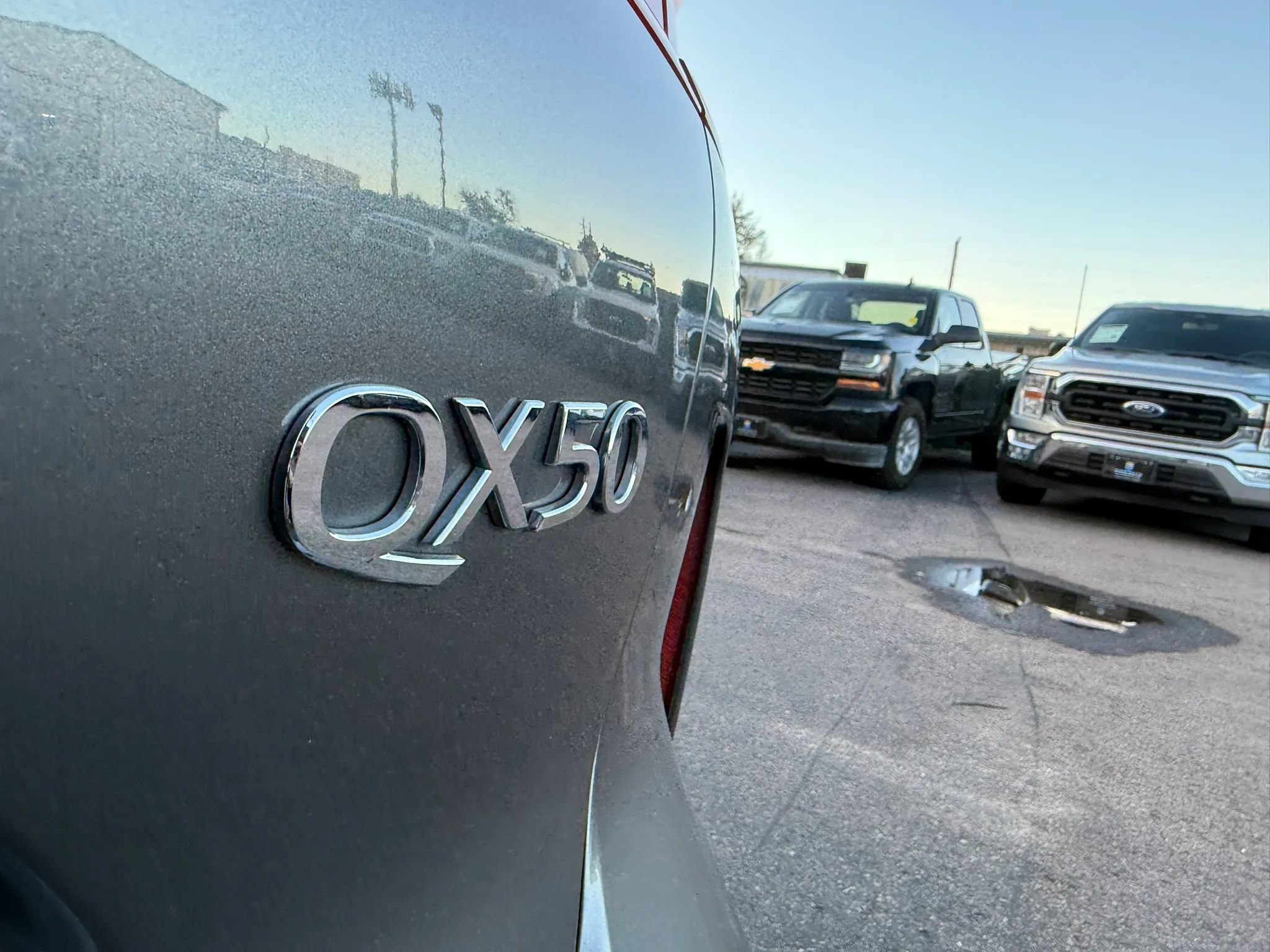 Used 2021 INFINITI QX50 Luxe AWD/4WD image 29