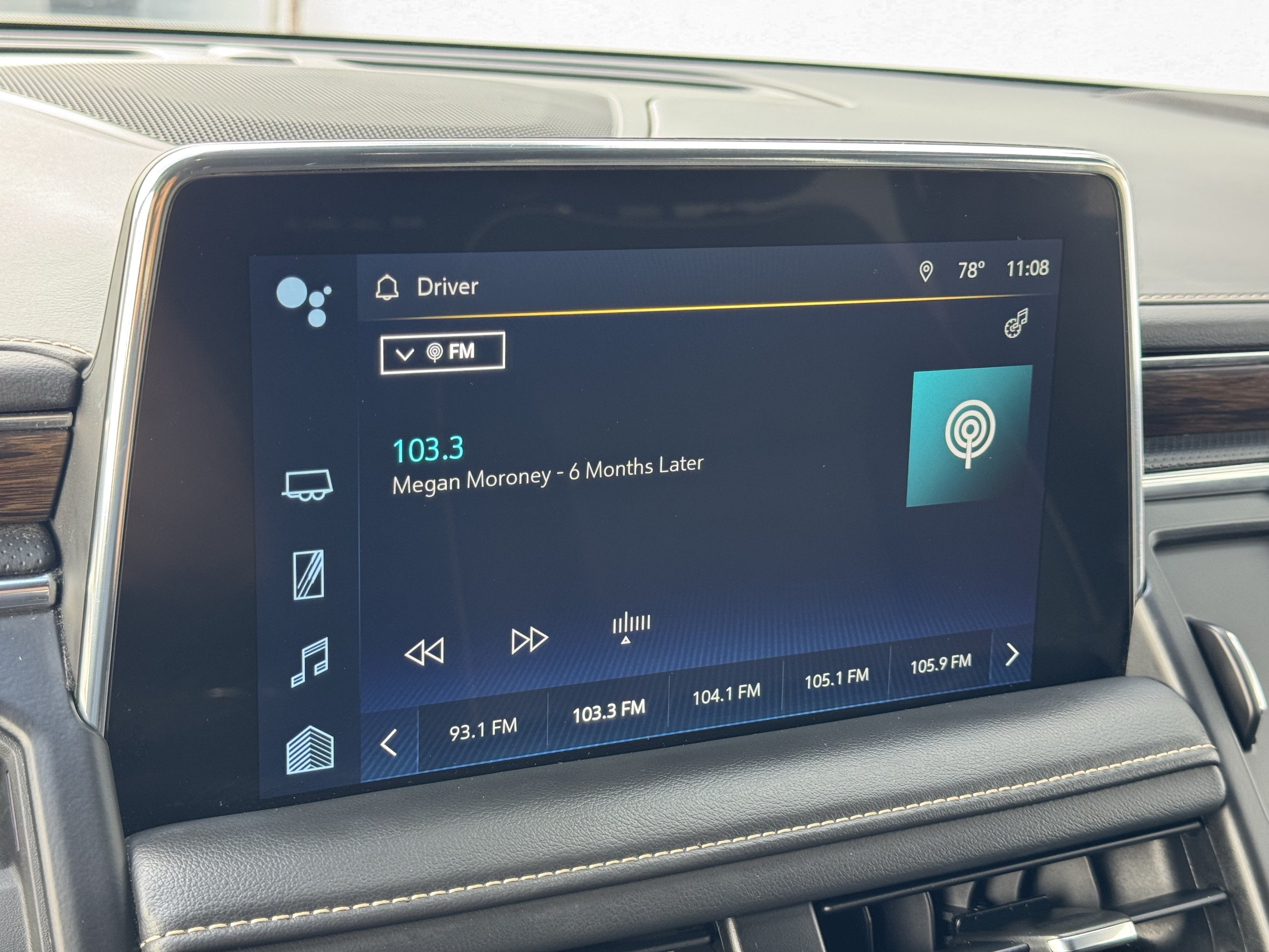 Certified 2023 Chevrolet Suburban Premier RWD image 27