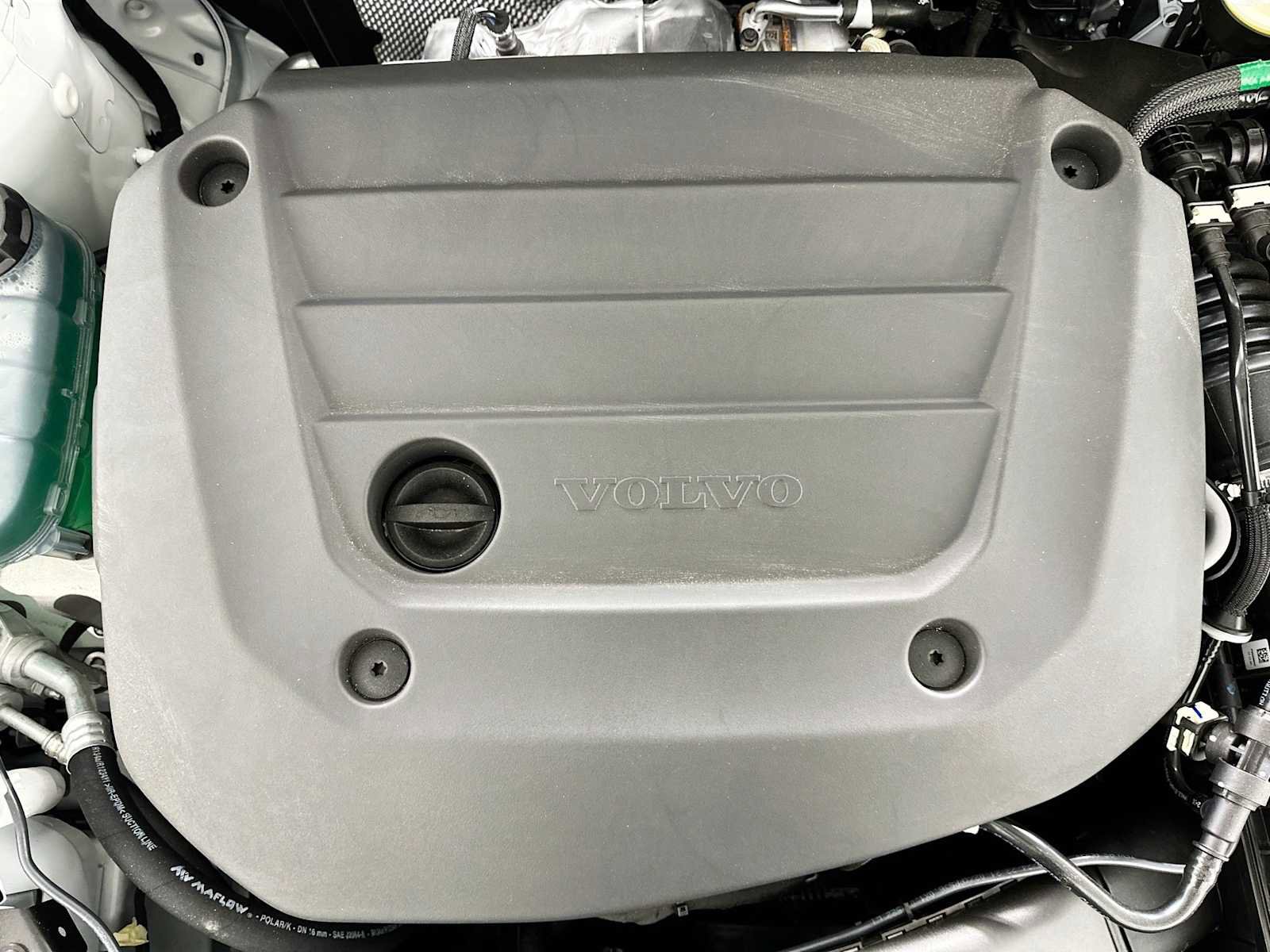 Used 2025 Volvo XC40 B5 Plus w/ Protection Package Premier image 26