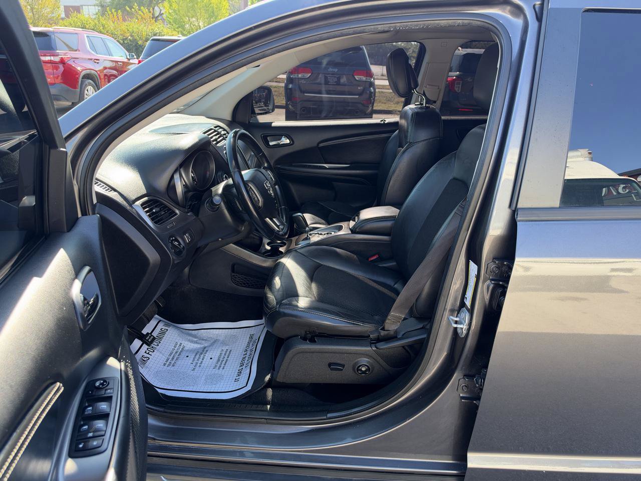 Used 2020 Dodge Journey Crossroad FWD image 12