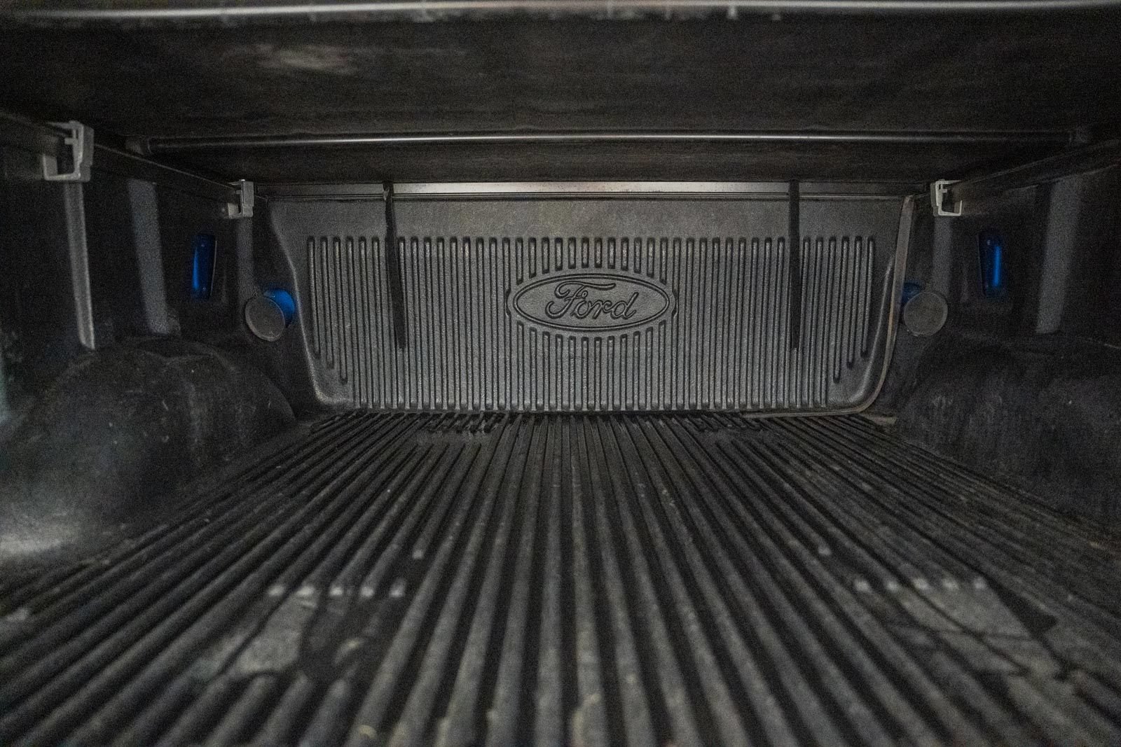 Used 2019 Ford F150 XLT w/ Equipment Group 302A Luxury AWD/4WD image 9
