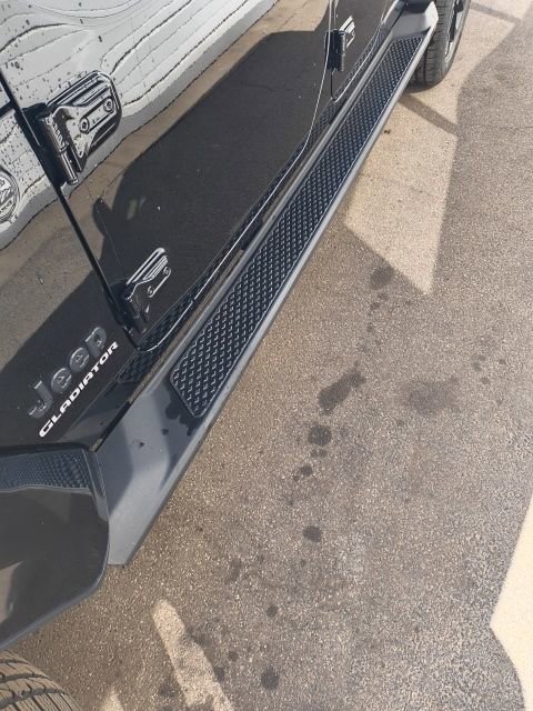 Used 2022 Jeep Gladiator Overland AWD/4WD image 37