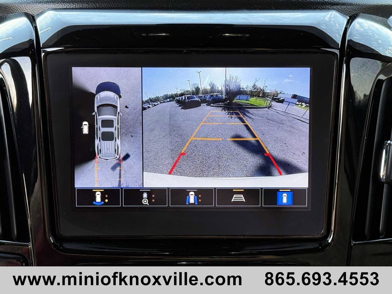 Used 2022 Chevrolet Traverse Premier image 29