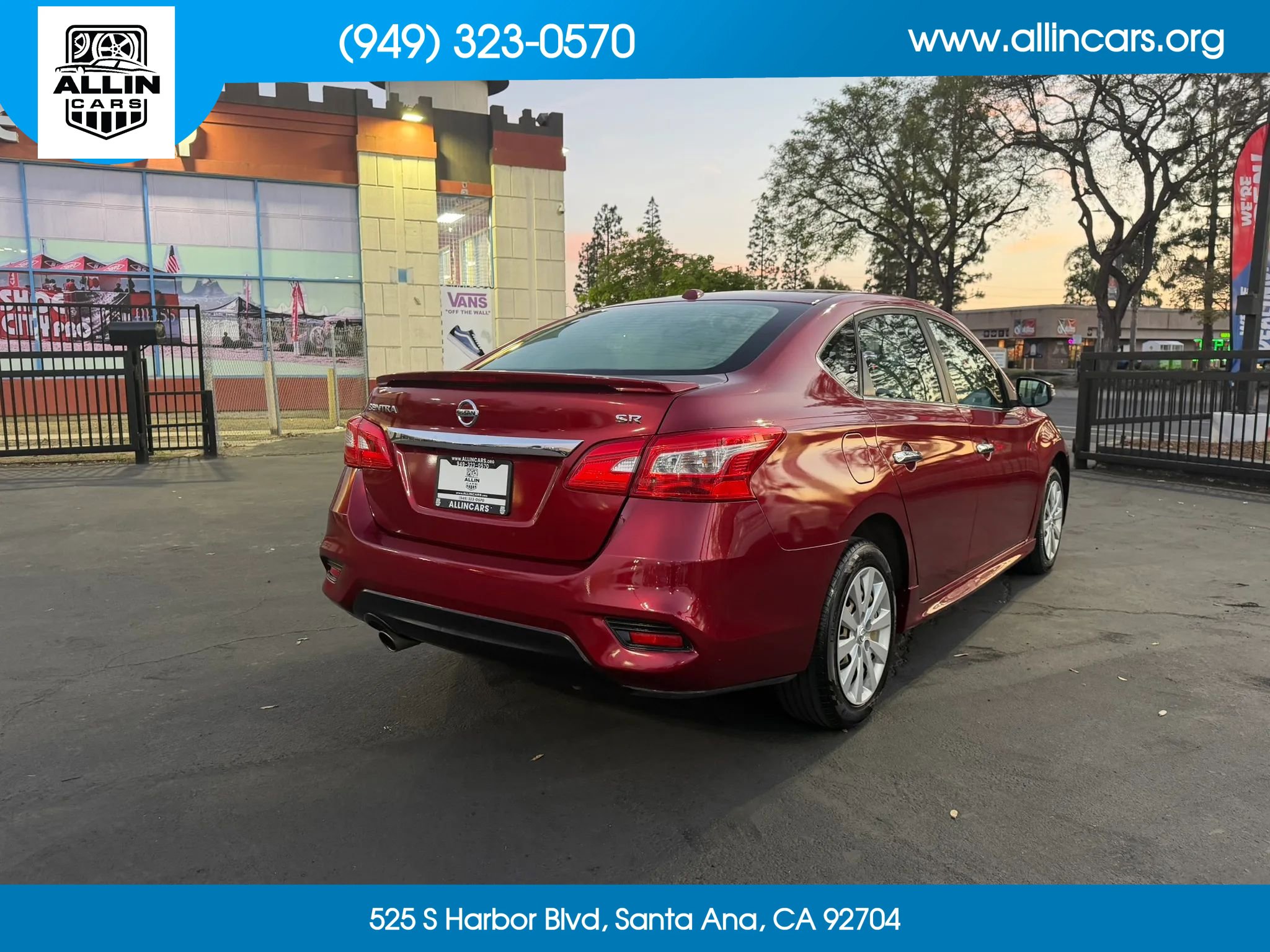 Used 2018 Nissan Sentra SR image 4