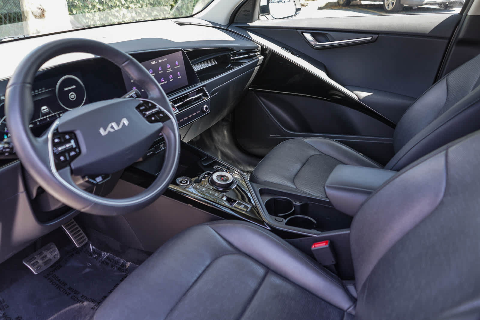 Used 2024 Kia Niro Wave FWD image 19