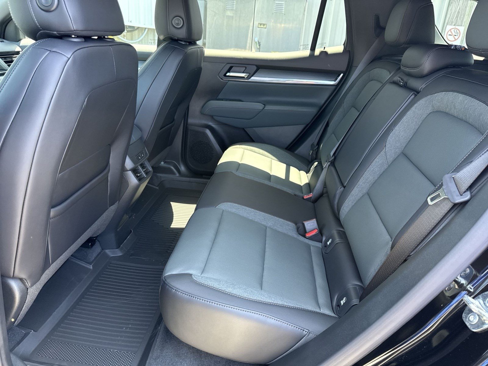 New 2027 GMC Terrain AT4 w/ Convenience Package III AWD/4WD image 18