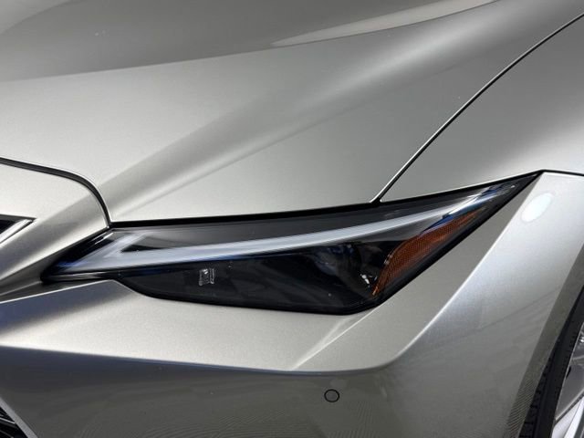 Used 2023 Lexus IS 300 w/ Premium Package RWD image 12